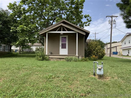 listing main photo