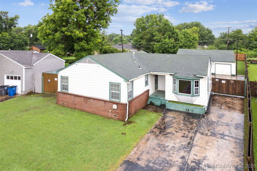 listing main photo