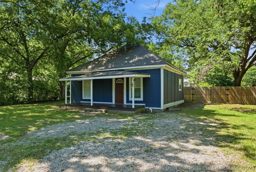 listing main photo