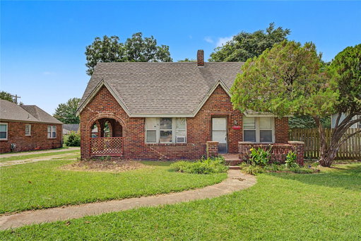 listing main photo