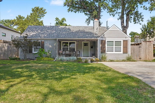 listing main photo