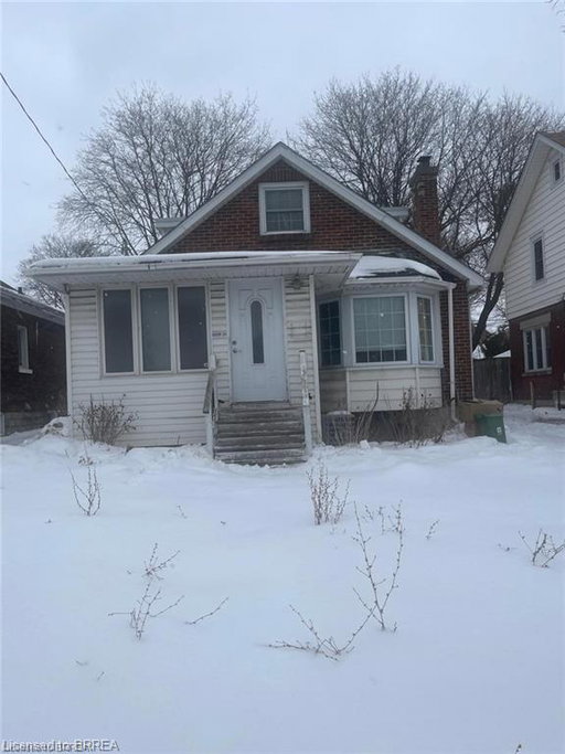 listing main photo
