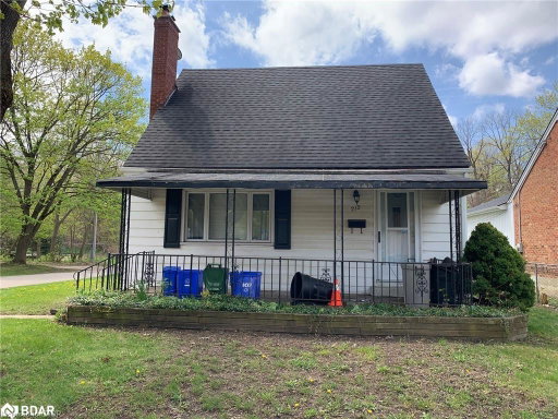 listing main photo