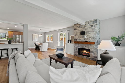 listing main photo