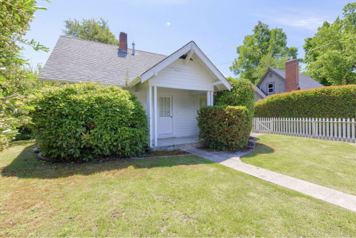 listing main photo