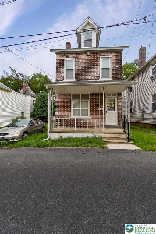 listing main photo