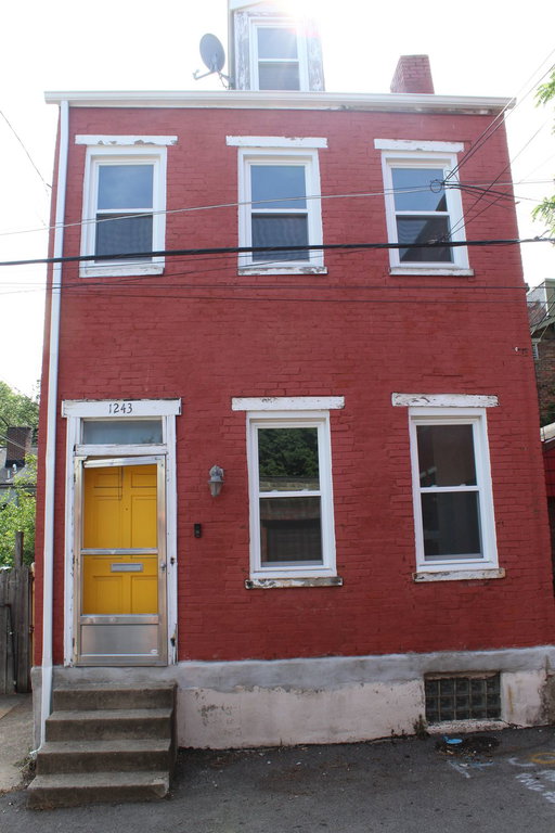 listing main photo