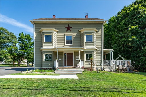 listing main photo