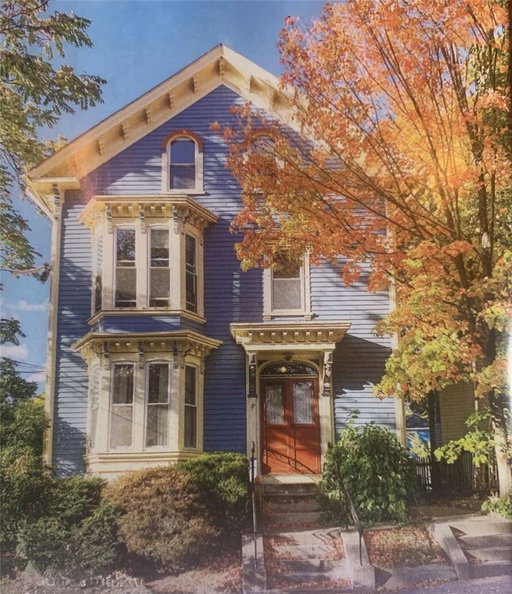 listing main photo