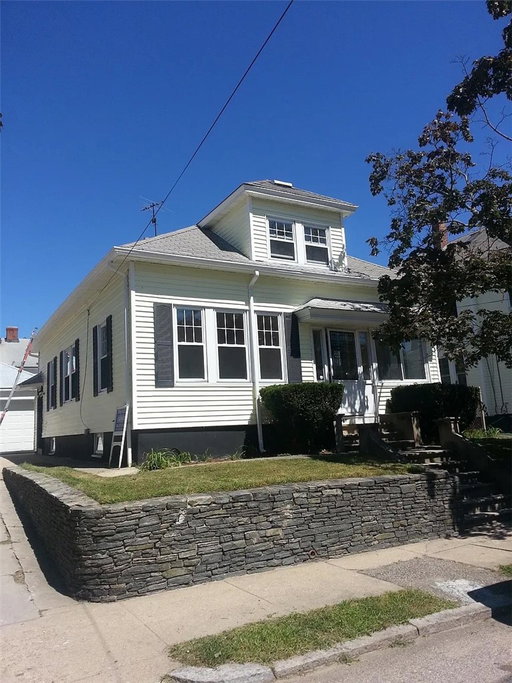 listing main photo