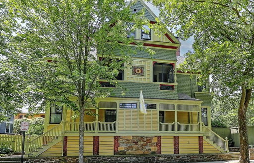 listing main photo