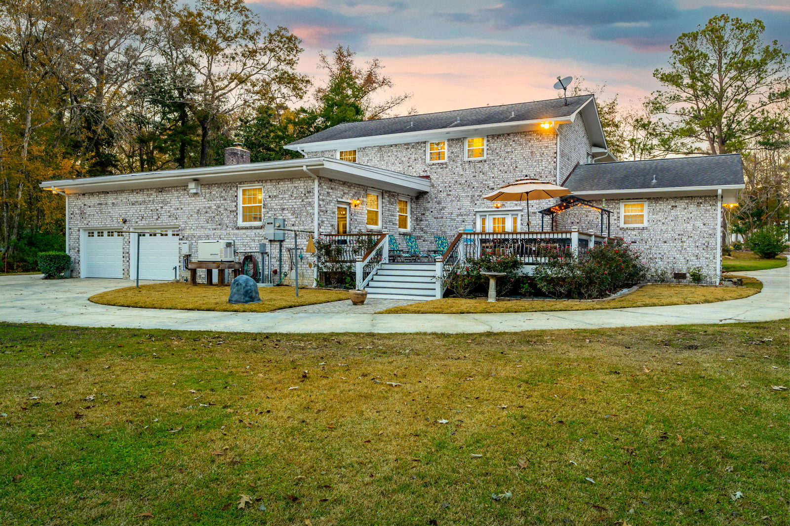 203 Swan Dr, Summerville, SC 29485 Home for Sale