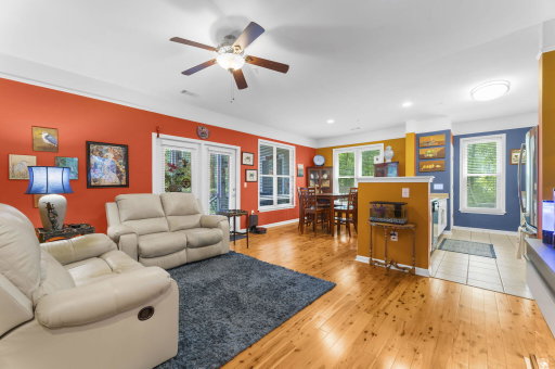 listing main photo