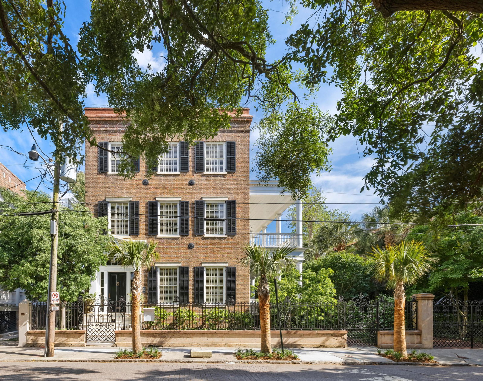 37 Hasell St, Charleston, SC 29401 Home for Sale