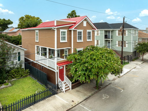 listing main photo