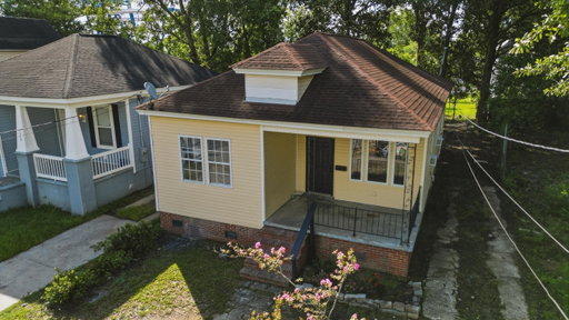 listing main photo