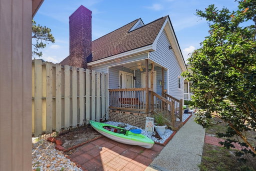 listing main photo