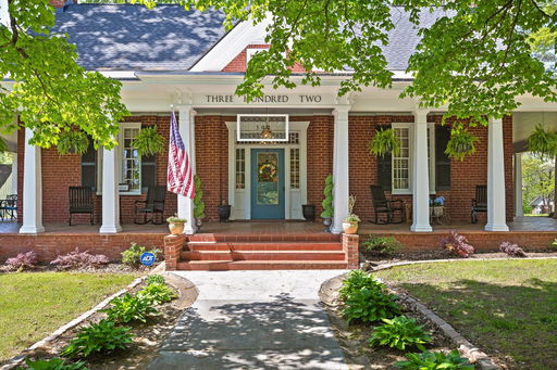 listing main photo