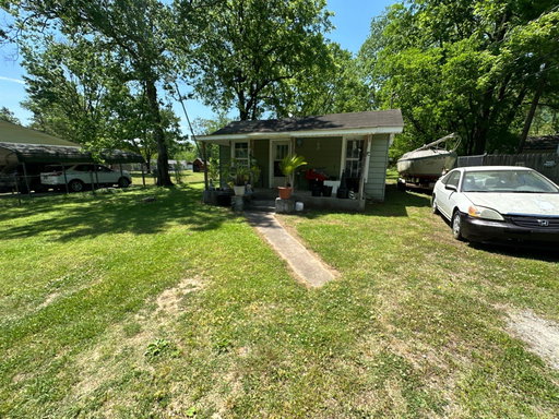 listing main photo