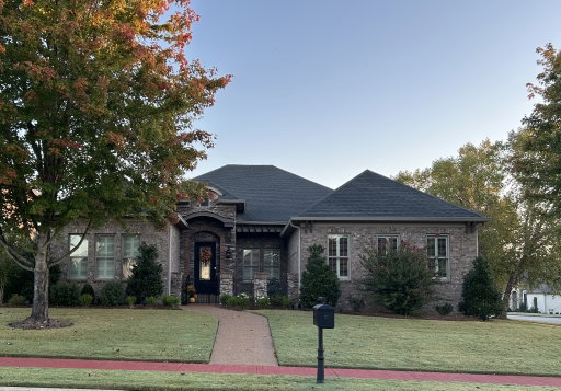 listing main photo