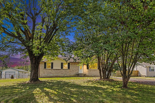 listing main photo