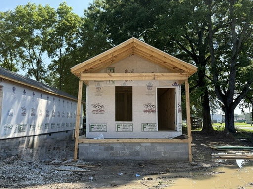 listing main photo