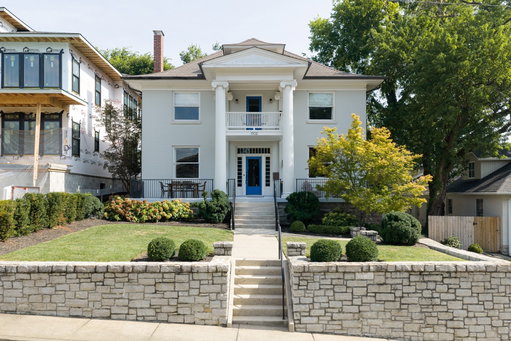 listing main photo
