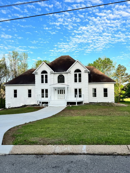 listing main photo
