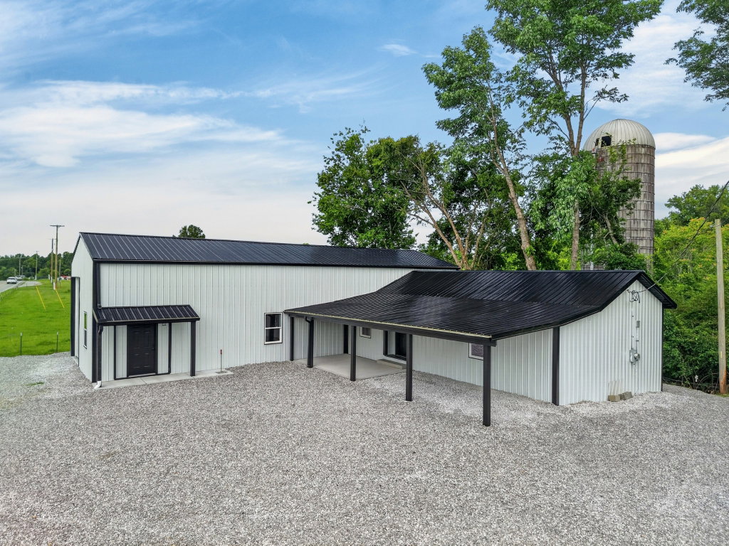 8515 Cookeville Boatdock Rd, Baxter, TN 38544