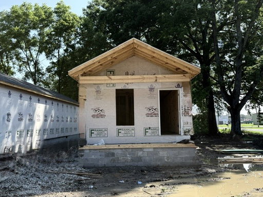 listing main photo