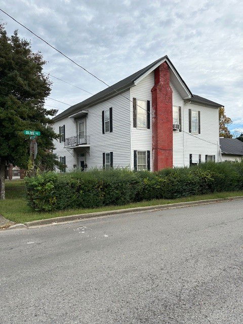 listing main photo