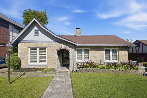 listing main photo