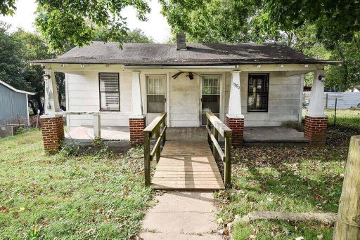 listing main photo