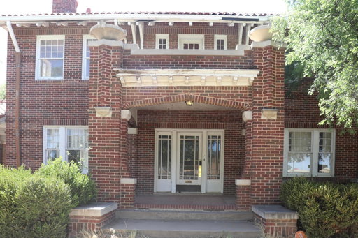 listing main photo