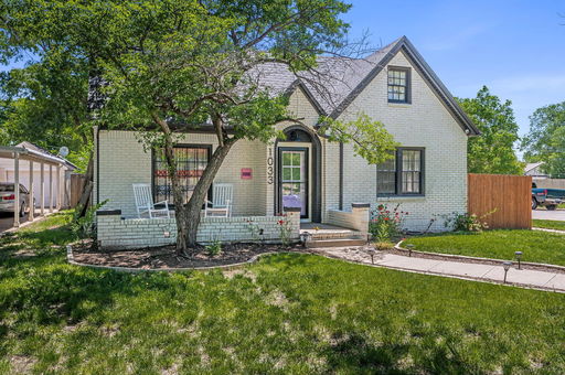 listing main photo