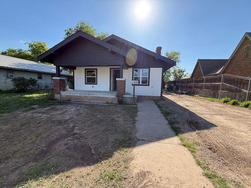 listing main photo