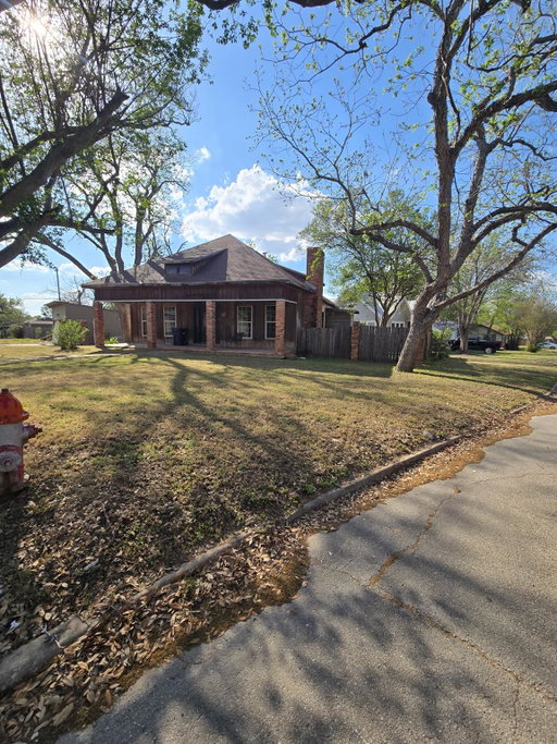 listing main photo