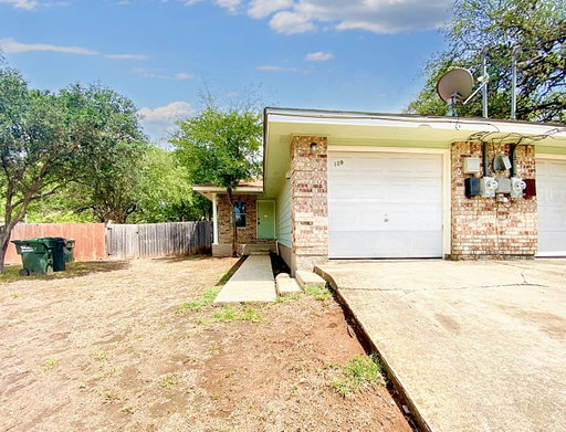 listing main photo