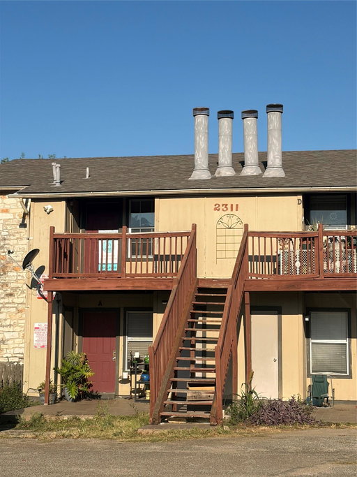 listing main photo
