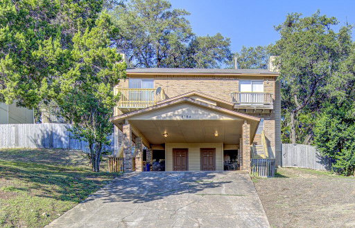 listing main photo