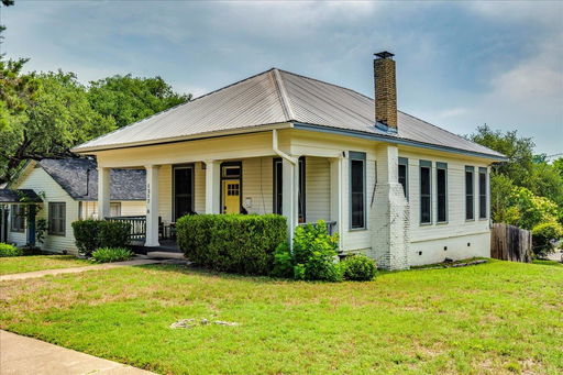 listing main photo