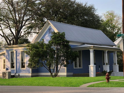 listing main photo