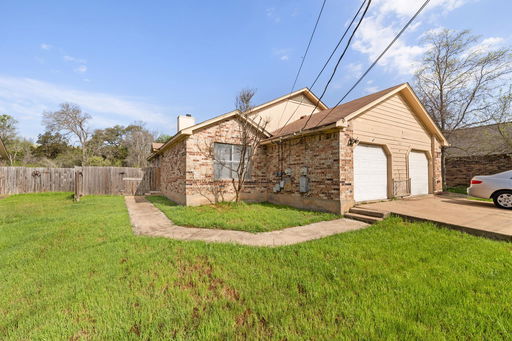 listing main photo