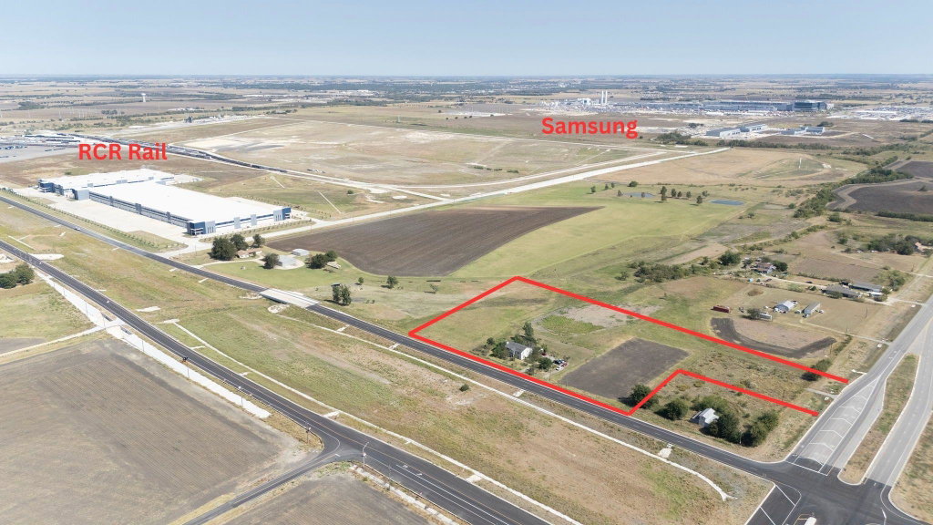 1451 Fm 3349, Taylor, TX 76574