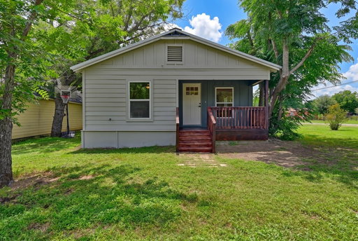 listing main photo