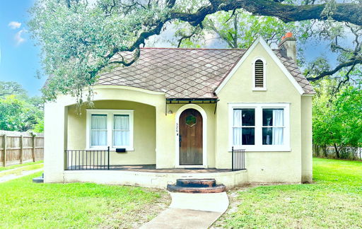 listing main photo