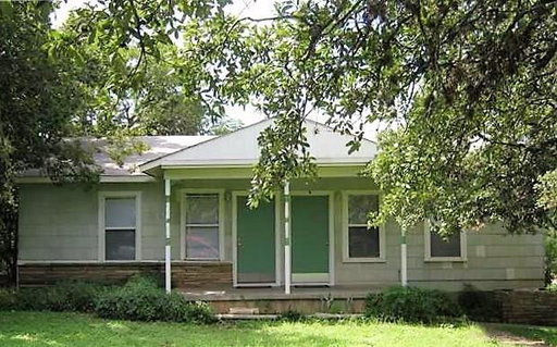 listing main photo