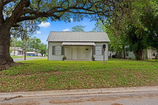 listing main photo