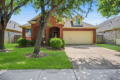listing main photo