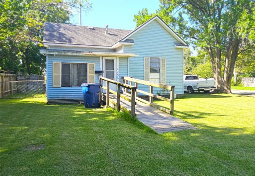 listing main photo